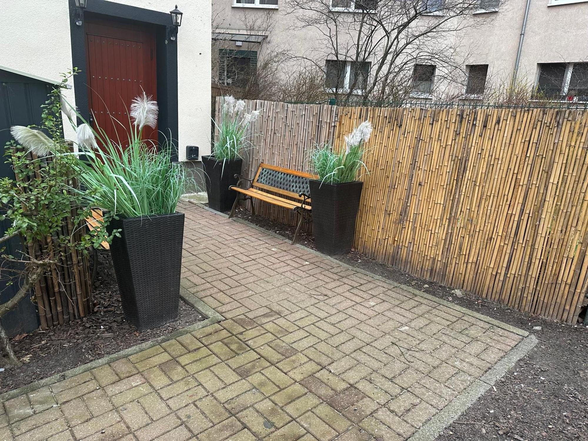 Einzigartige Ferienwohnung Bunt Wie Берлин Екстериор снимка